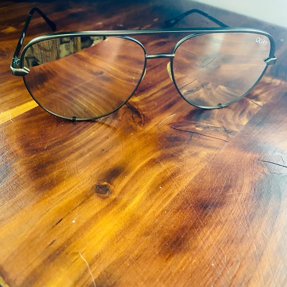 Quay Australia Gold Aviator and Black Square Sunglasses - Picture 12 of 14